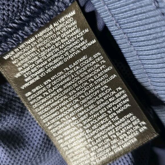 The North Face Aphrodite Motion Capri Pants Navy Blue Drawstring New Size 3X - Picture 13 of 13